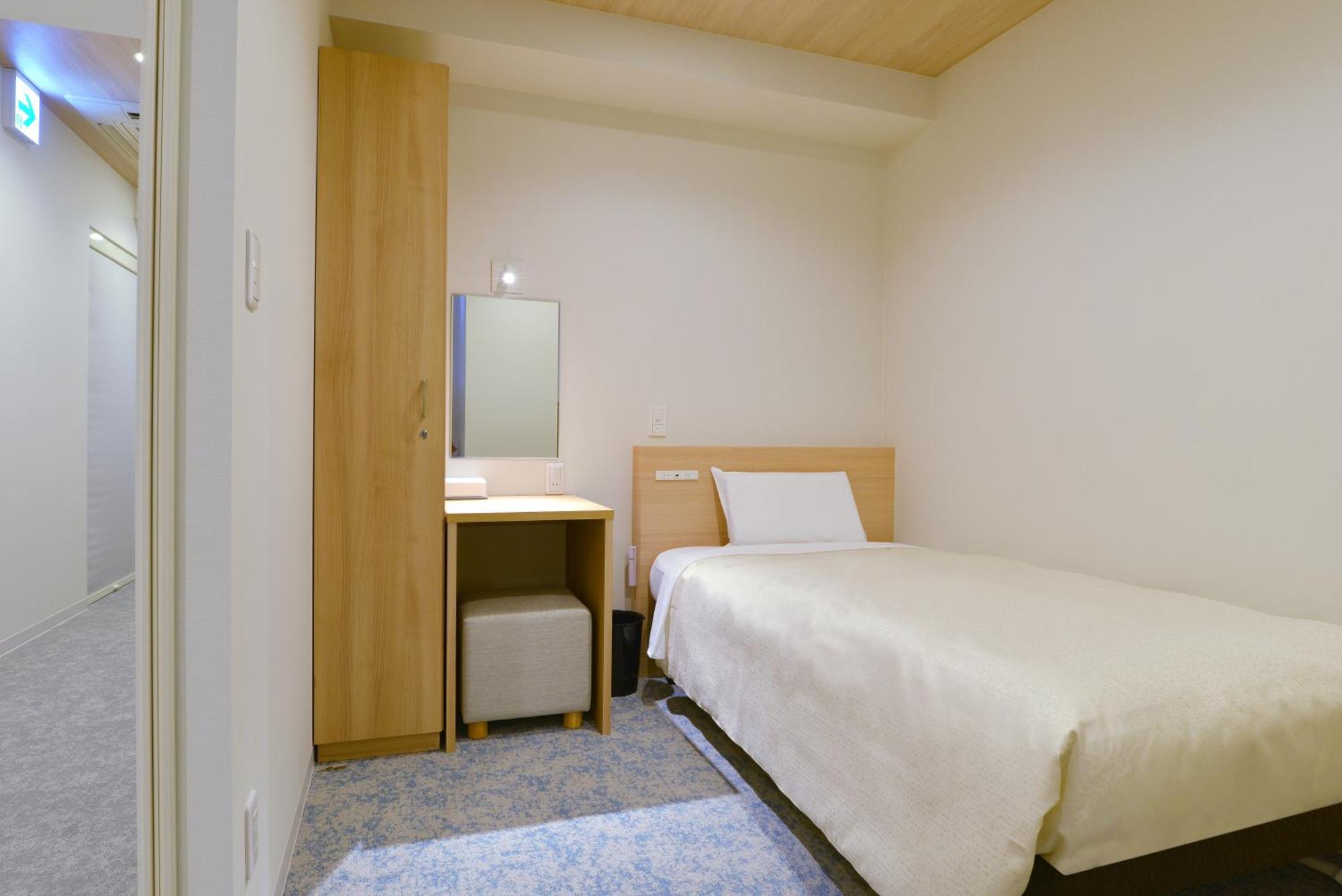 Hotel New Gaea Yakuin Фукуока Экстерьер фото